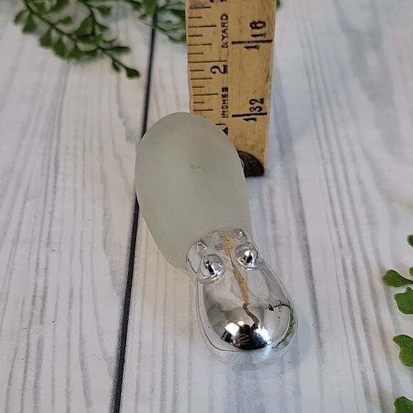 Avon Hippo Vintage 70s & 80s Perfume Bottle Frosted Glass - Picture 7 of 8